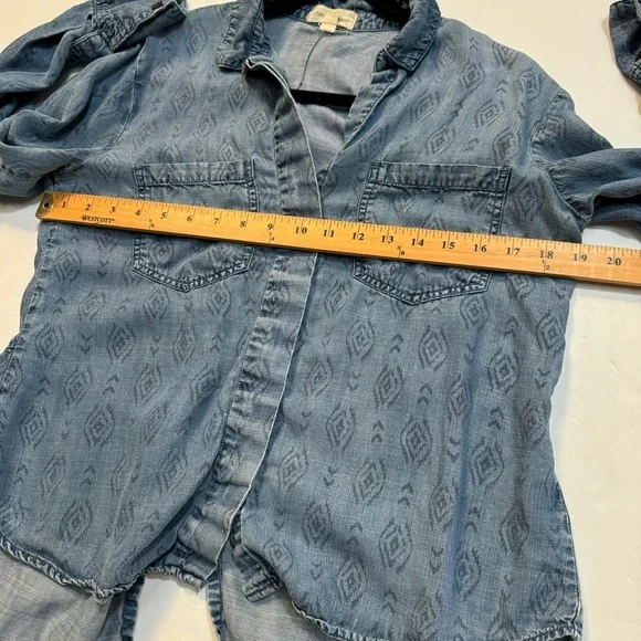 Cloth&Stone Roll Tab Sleeve Blue Tencel Button Up Shirt denim chambray tribal - Picture 12 of 14